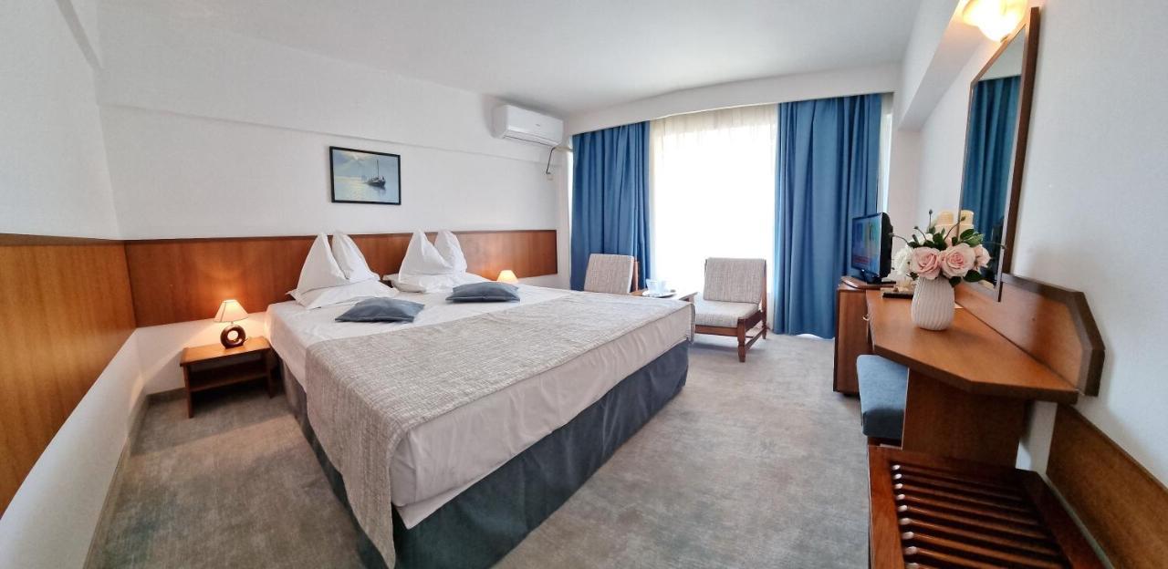 Hotel Condor Мамая Екстер'єр фото