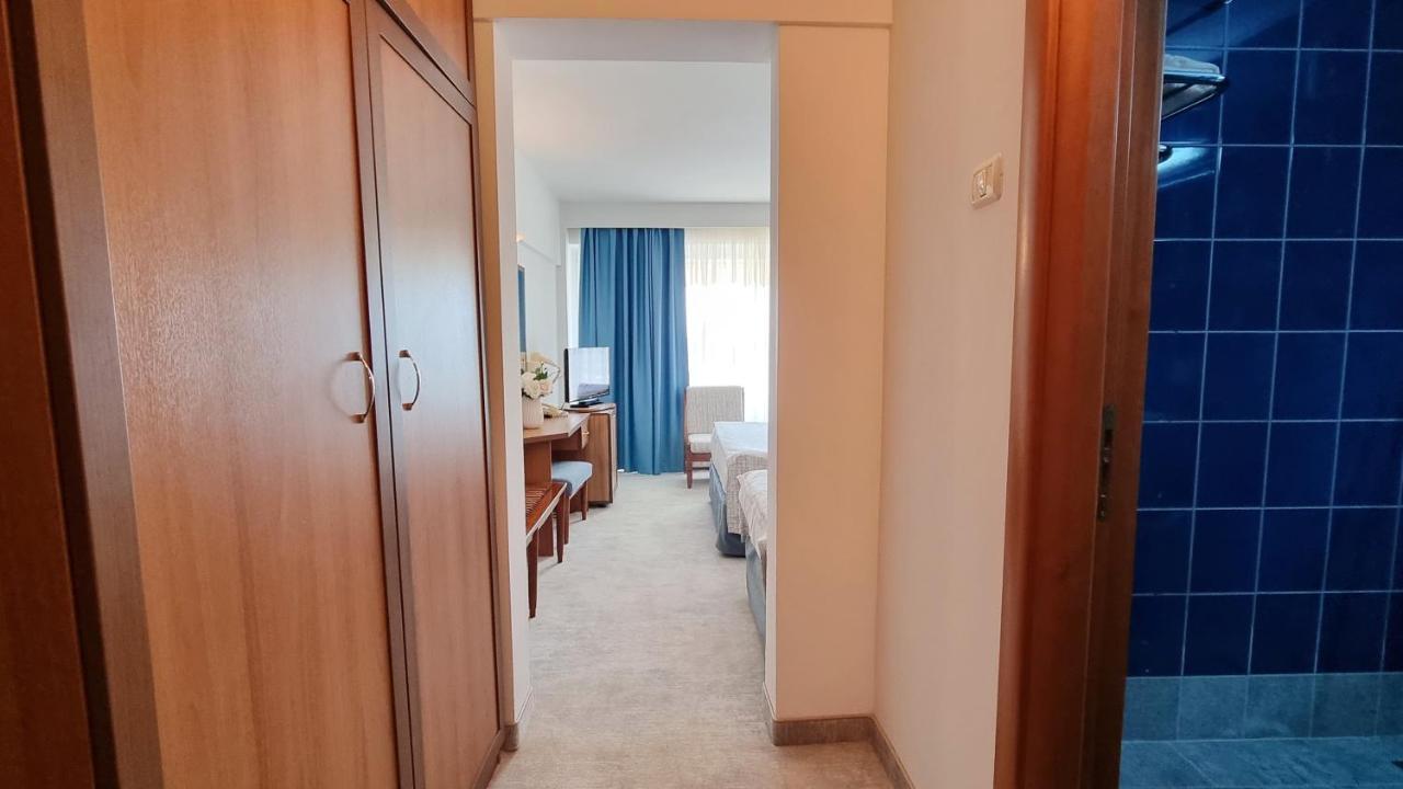Hotel Condor Мамая Екстер'єр фото