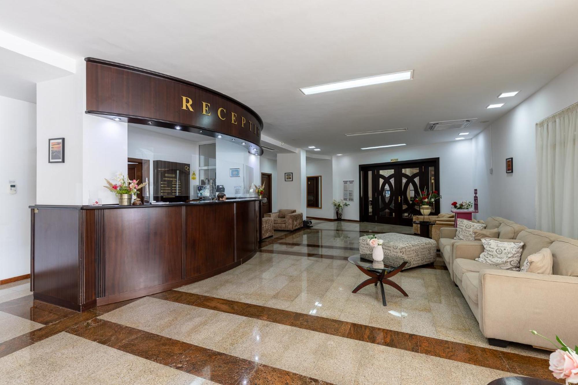 Hotel Condor Мамая Екстер'єр фото